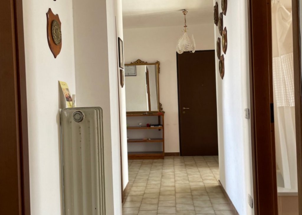 Rent four room Taranto - BRIGHT FOUR-ROOM APARTMENT VIA SALINA GRANDE Locality 