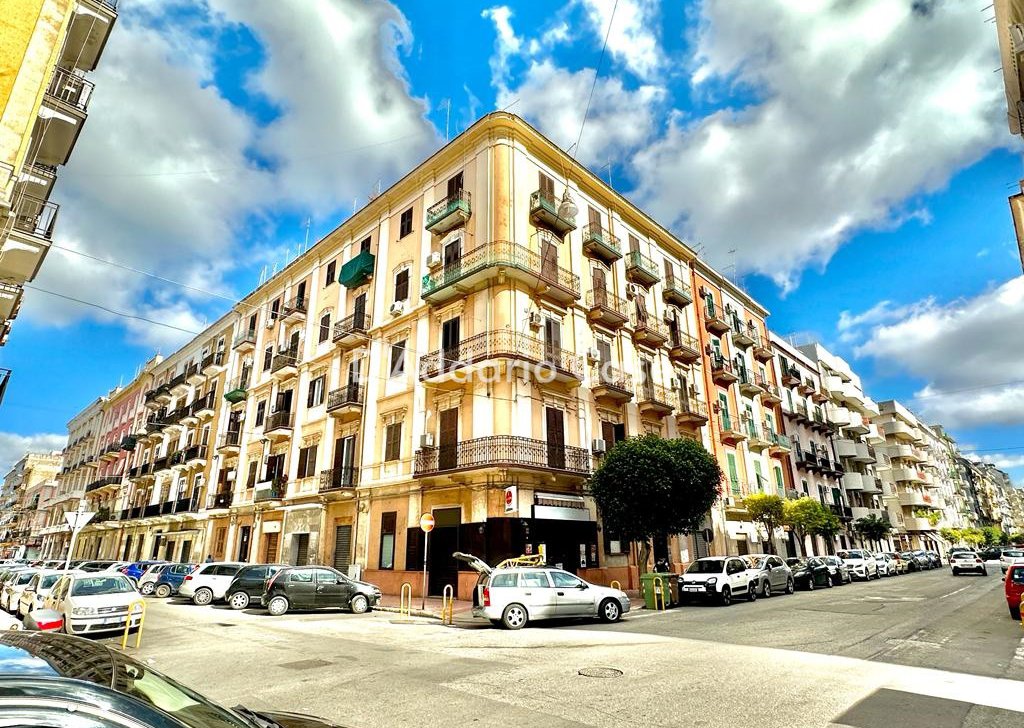 Sale Three-room apartments Taranto - VIA OBERDAN - LARGE 3 ROOMS Locality 