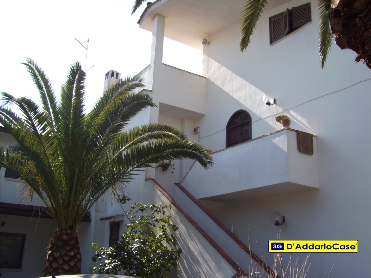 Villa Affiancata - Schiera TARANTO vendita  Taranto  D