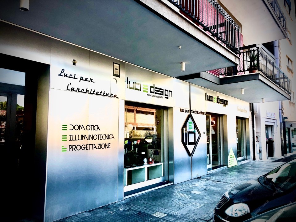  taranto affitto quart: italia/montegranaro d