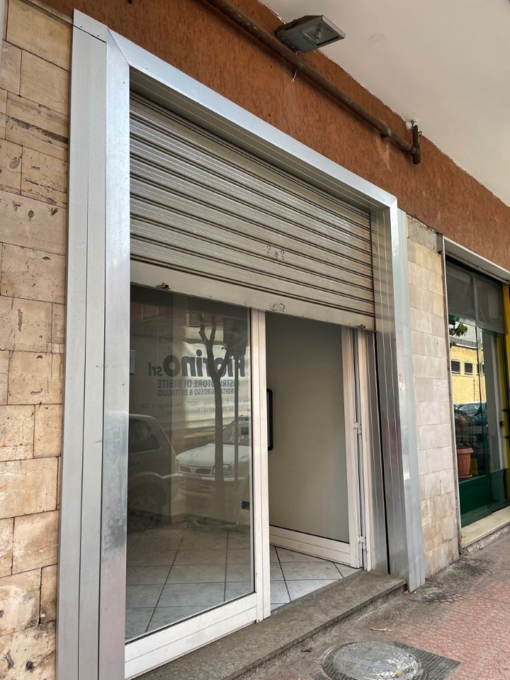 Locale Commerciale Taranto TA1233325