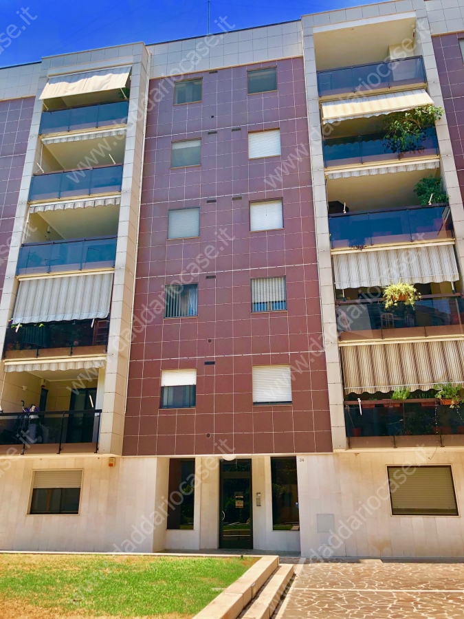 Appartamento TARANTO vendita  Taranto  D
