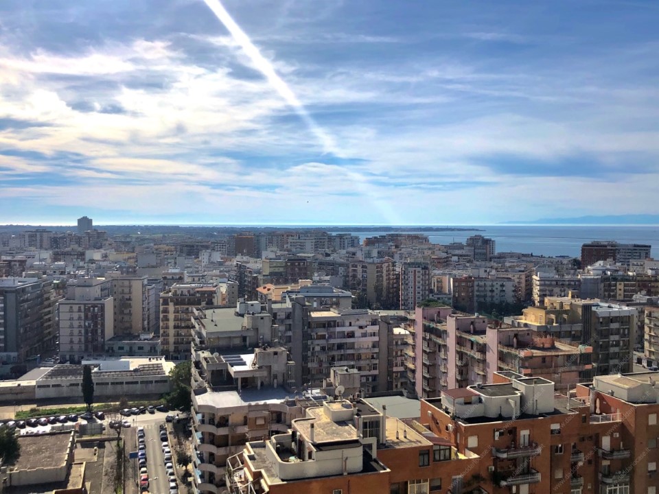  taranto vendita quart: taranto d